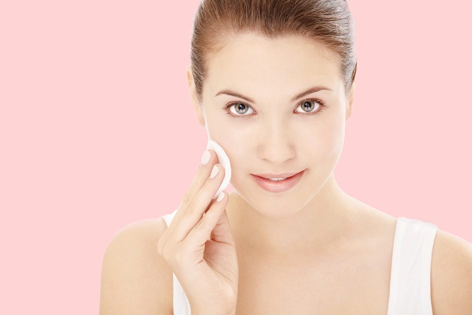 Limpeza da pele: como tirar a make e deixar o rosto limpo
